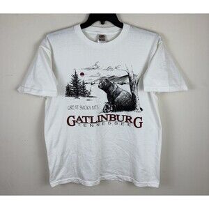 Vintage 90s Y2K Gatlinburg Tennessee Bear Graphic T-Shirt / White / Size Large